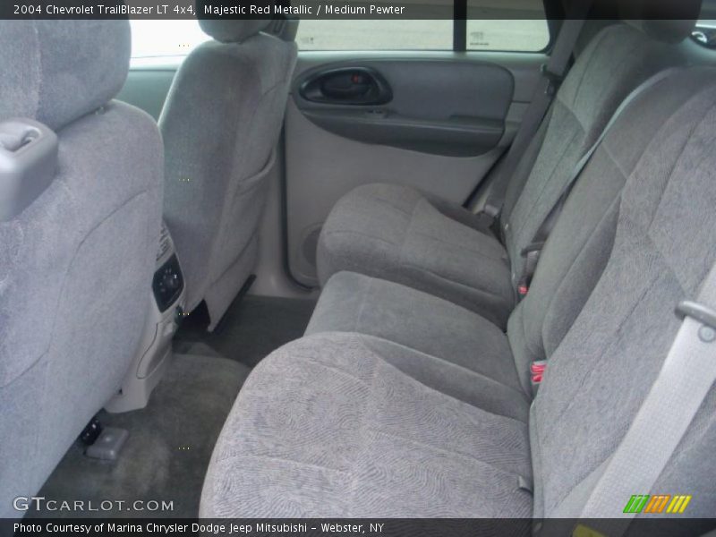 Majestic Red Metallic / Medium Pewter 2004 Chevrolet TrailBlazer LT 4x4
