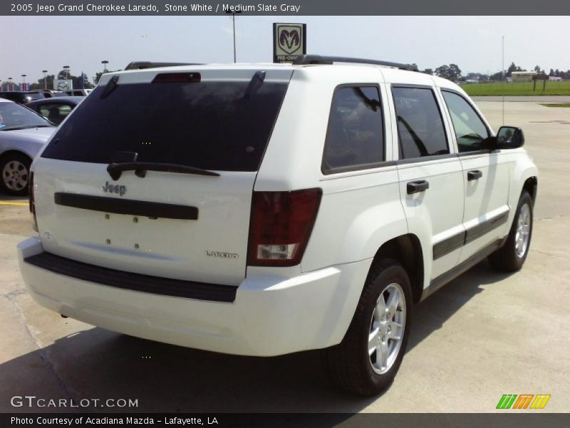 Stone White / Medium Slate Gray 2005 Jeep Grand Cherokee Laredo