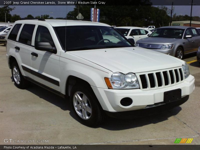 Stone White / Medium Slate Gray 2005 Jeep Grand Cherokee Laredo