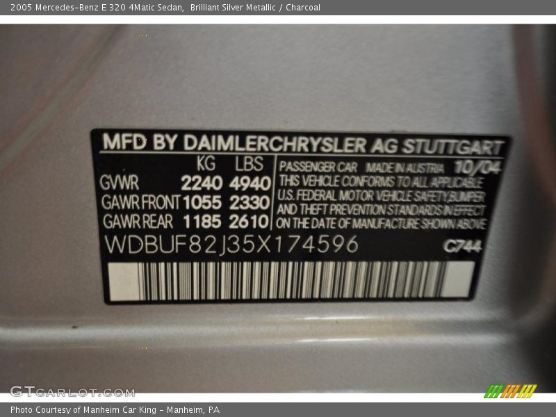 Brilliant Silver Metallic / Charcoal 2005 Mercedes-Benz E 320 4Matic Sedan