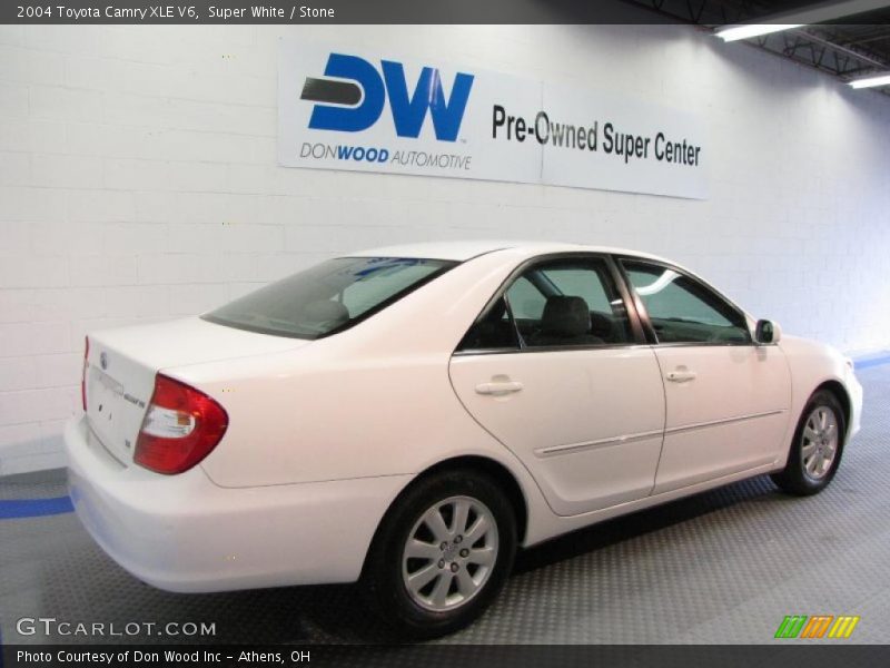 Super White / Stone 2004 Toyota Camry XLE V6