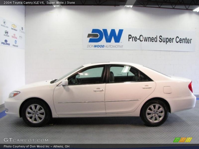 Super White / Stone 2004 Toyota Camry XLE V6