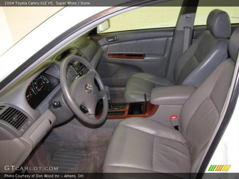 Super White / Stone 2004 Toyota Camry XLE V6