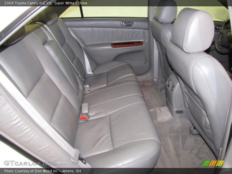 Super White / Stone 2004 Toyota Camry XLE V6