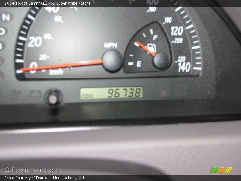Super White / Stone 2004 Toyota Camry XLE V6