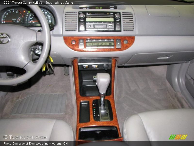 Super White / Stone 2004 Toyota Camry XLE V6