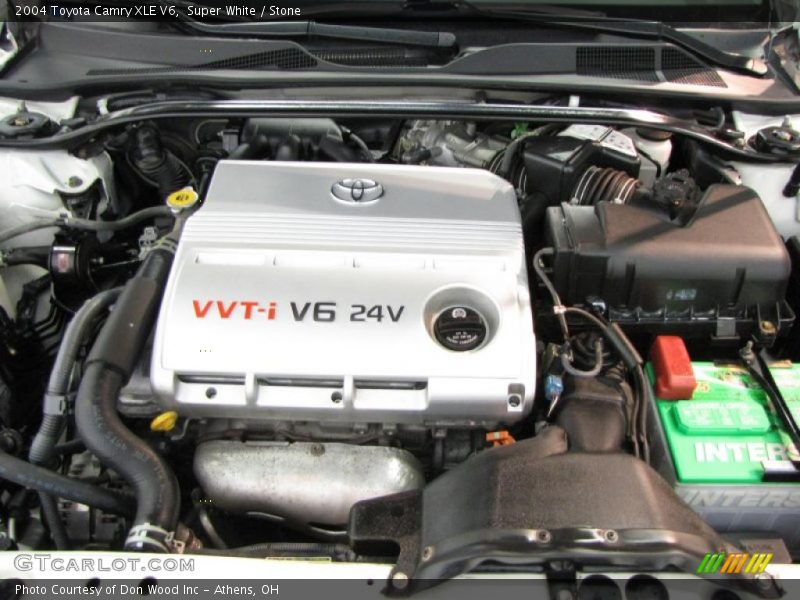 Super White / Stone 2004 Toyota Camry XLE V6