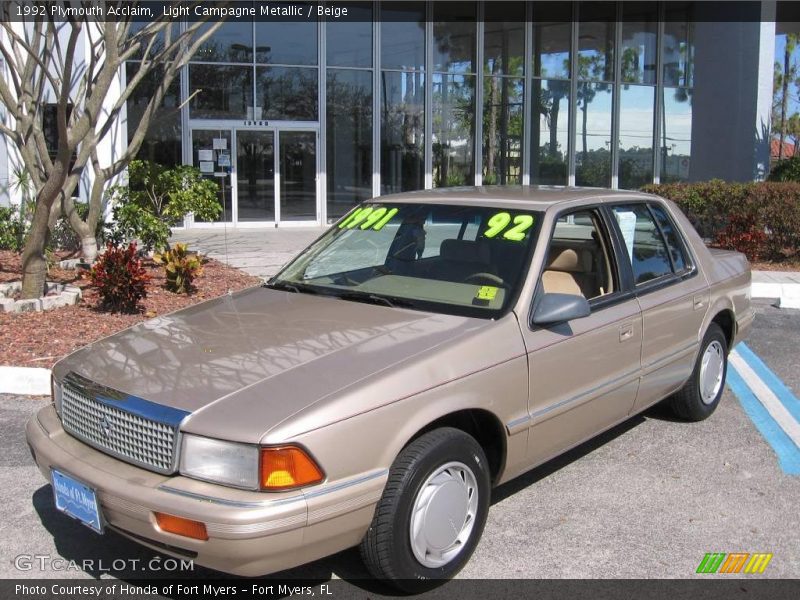 Light Campagne Metallic / Beige 1992 Plymouth Acclaim