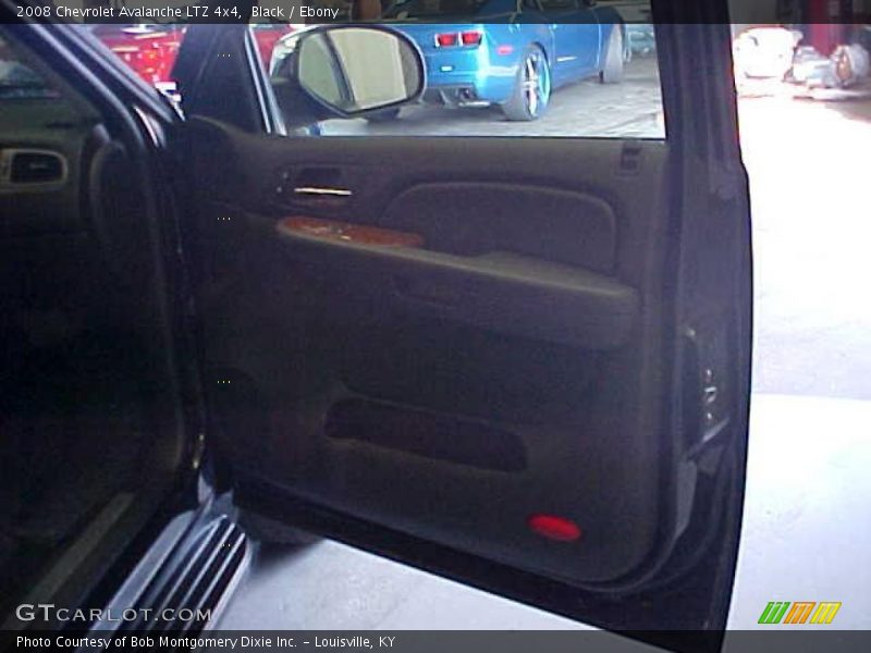 Black / Ebony 2008 Chevrolet Avalanche LTZ 4x4