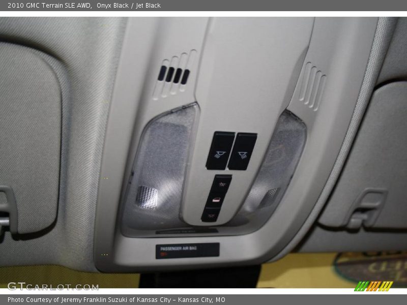 Onyx Black / Jet Black 2010 GMC Terrain SLE AWD