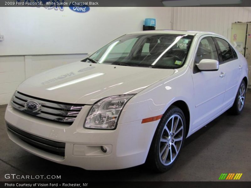 White Suede / Charcoal Black 2009 Ford Fusion SE