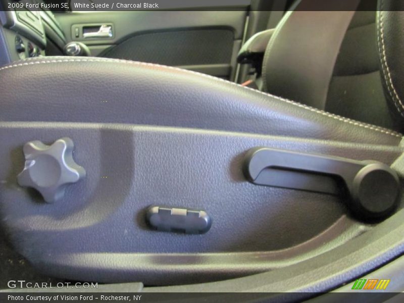 White Suede / Charcoal Black 2009 Ford Fusion SE