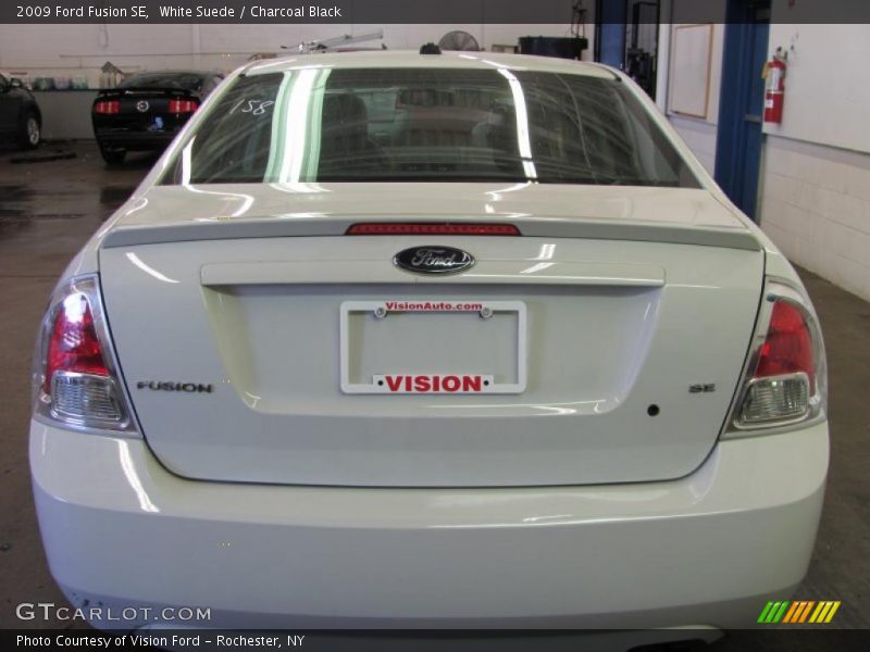 White Suede / Charcoal Black 2009 Ford Fusion SE