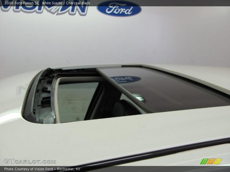 White Suede / Charcoal Black 2009 Ford Fusion SE
