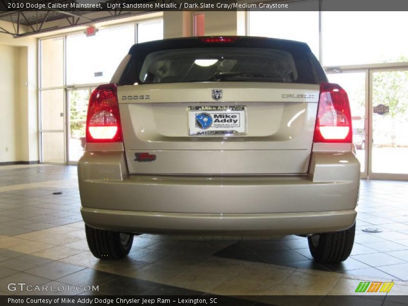 Light Sandstone Metallic / Dark Slate Gray/Medium Graystone 2010 Dodge Caliber Mainstreet