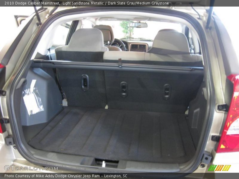 Light Sandstone Metallic / Dark Slate Gray/Medium Graystone 2010 Dodge Caliber Mainstreet
