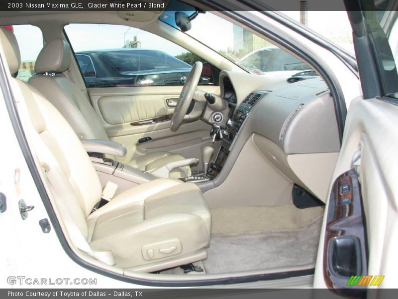 Glacier White Pearl / Blond 2003 Nissan Maxima GLE