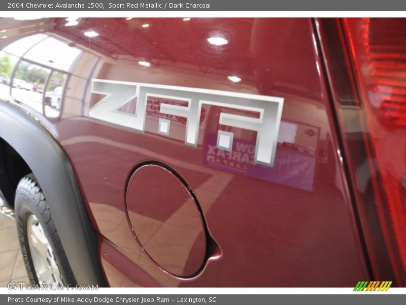 Sport Red Metallic / Dark Charcoal 2004 Chevrolet Avalanche 1500