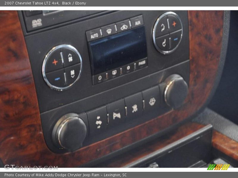 Black / Ebony 2007 Chevrolet Tahoe LTZ 4x4
