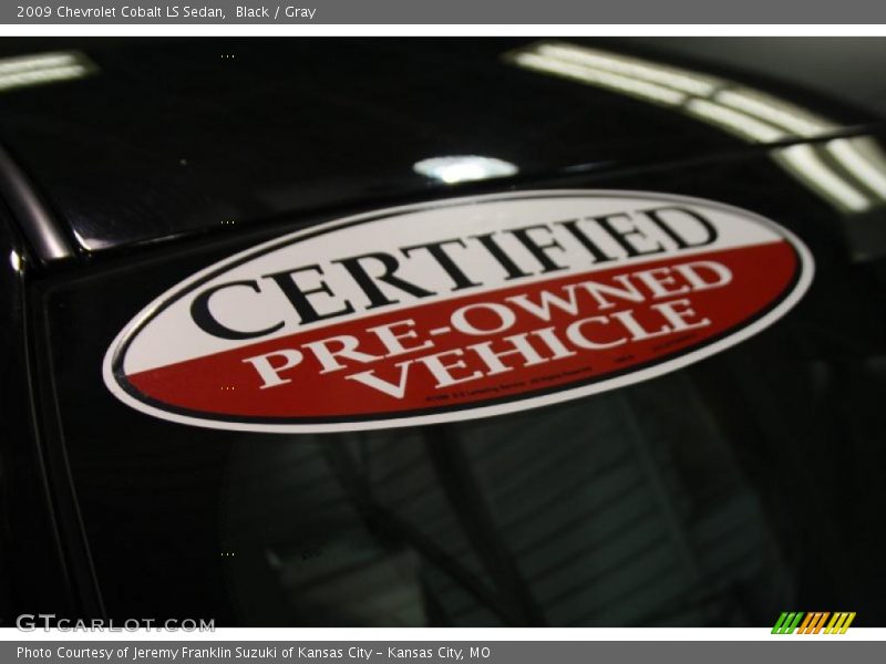 Black / Gray 2009 Chevrolet Cobalt LS Sedan