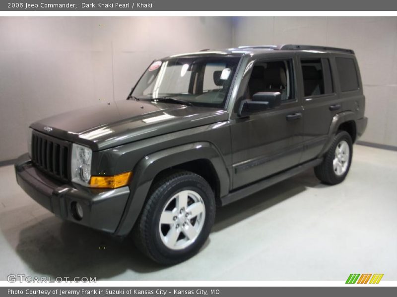 Dark Khaki Pearl / Khaki 2006 Jeep Commander