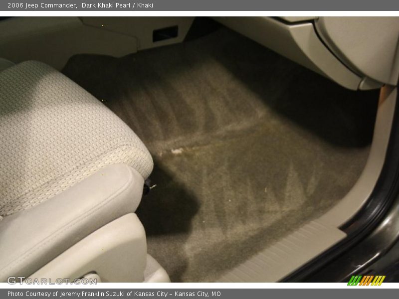 Dark Khaki Pearl / Khaki 2006 Jeep Commander