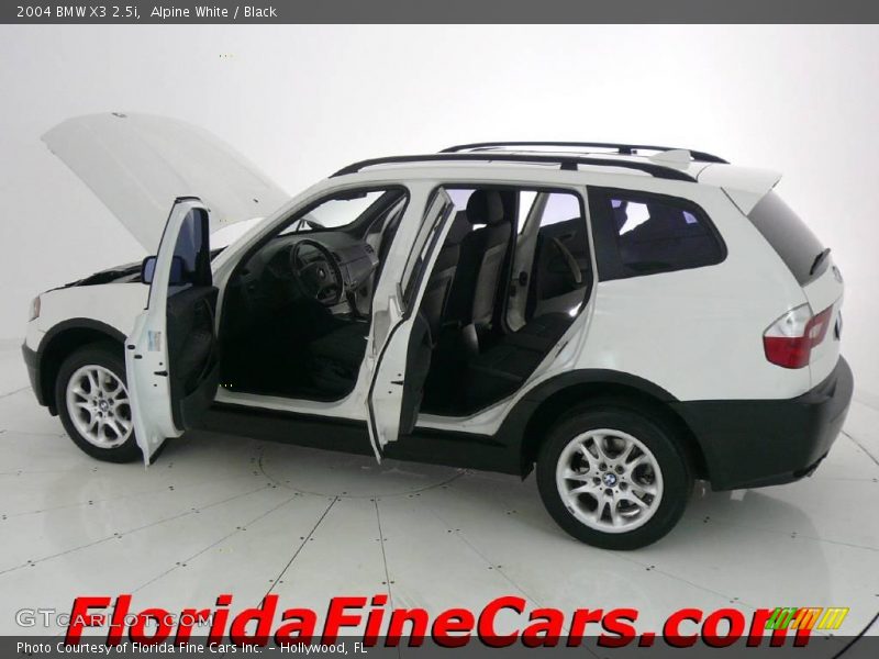 Alpine White / Black 2004 BMW X3 2.5i