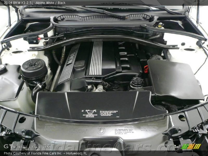 Alpine White / Black 2004 BMW X3 2.5i