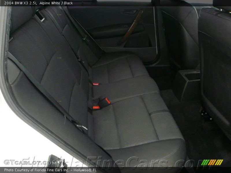Alpine White / Black 2004 BMW X3 2.5i