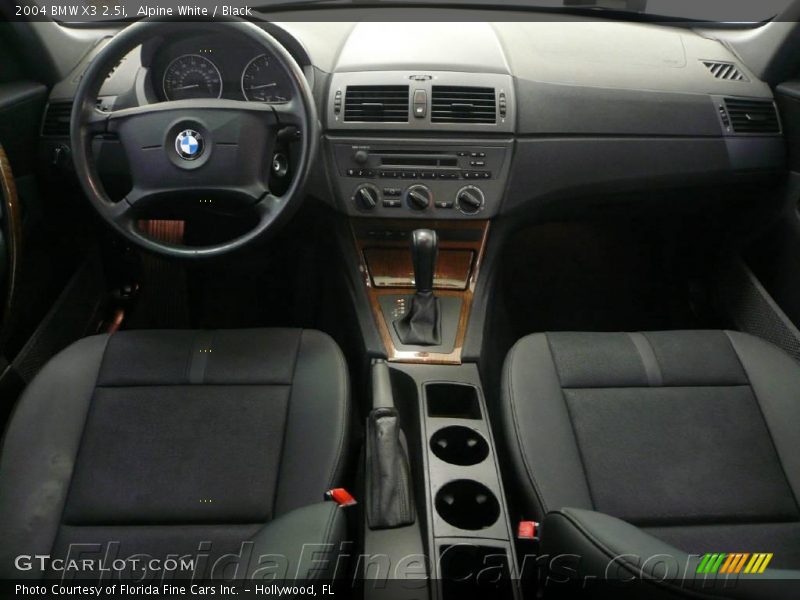 Alpine White / Black 2004 BMW X3 2.5i