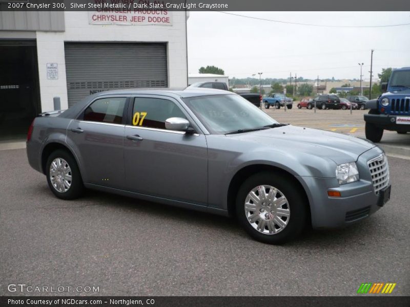 Silver Steel Metallic / Dark Slate Gray/Light Graystone 2007 Chrysler 300