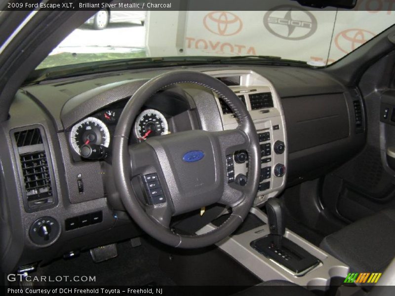 Brilliant Silver Metallic / Charcoal 2009 Ford Escape XLT