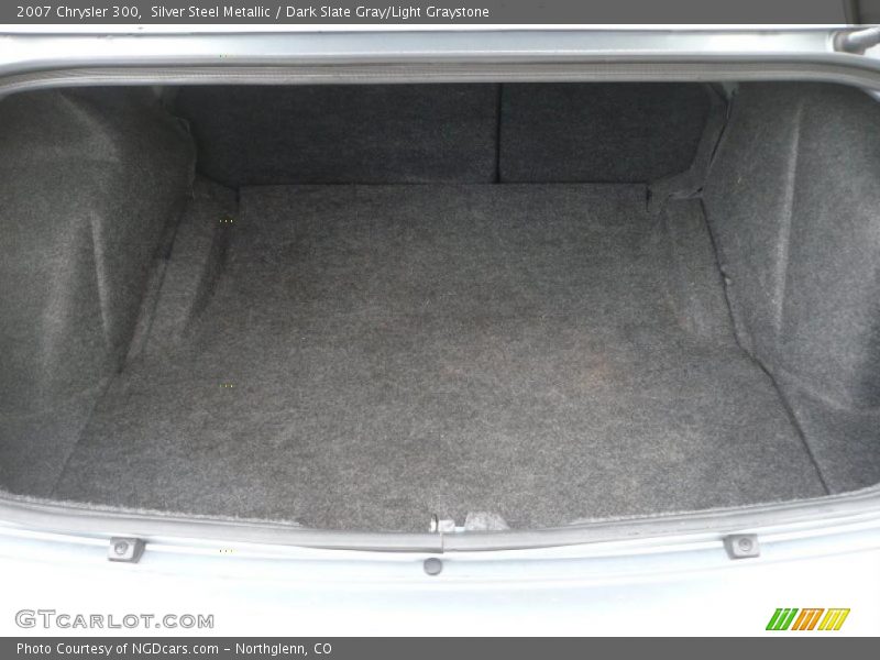 Silver Steel Metallic / Dark Slate Gray/Light Graystone 2007 Chrysler 300
