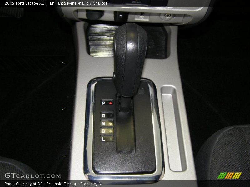 Brilliant Silver Metallic / Charcoal 2009 Ford Escape XLT