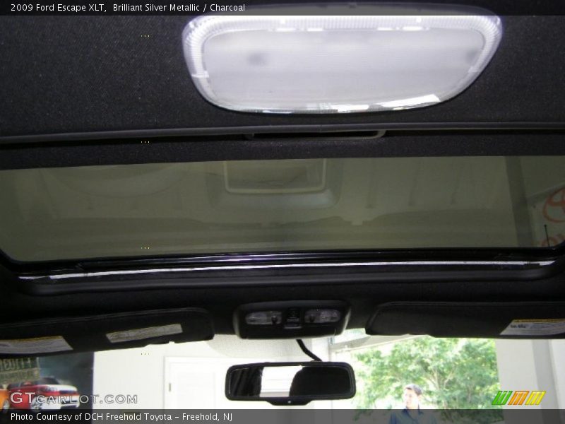 Brilliant Silver Metallic / Charcoal 2009 Ford Escape XLT