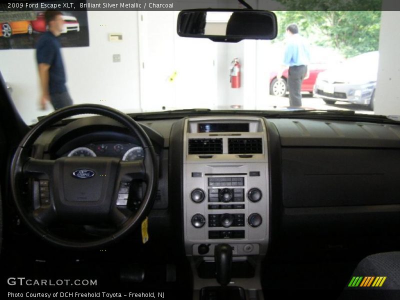 Brilliant Silver Metallic / Charcoal 2009 Ford Escape XLT