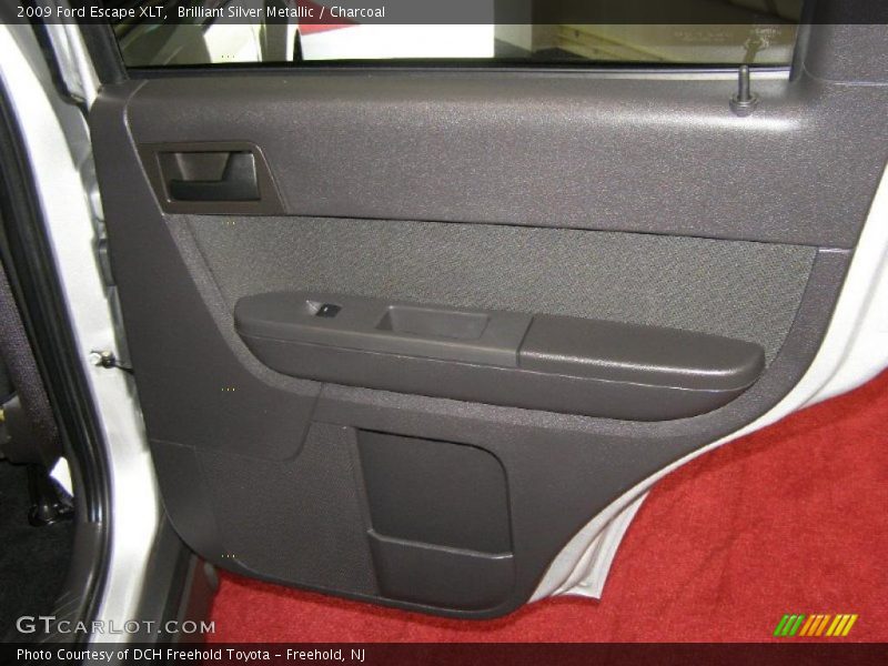 Brilliant Silver Metallic / Charcoal 2009 Ford Escape XLT