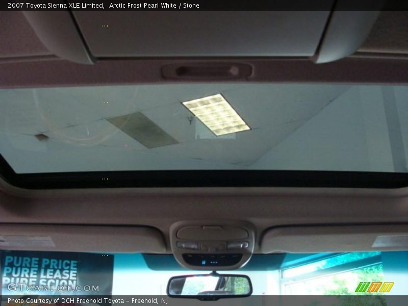 Arctic Frost Pearl White / Stone 2007 Toyota Sienna XLE Limited