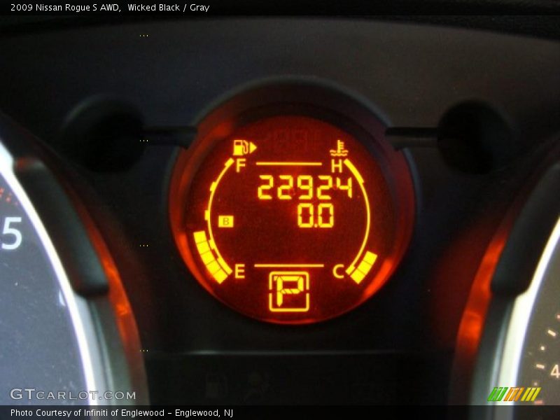 Wicked Black / Gray 2009 Nissan Rogue S AWD