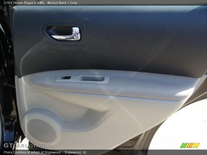 Wicked Black / Gray 2009 Nissan Rogue S AWD