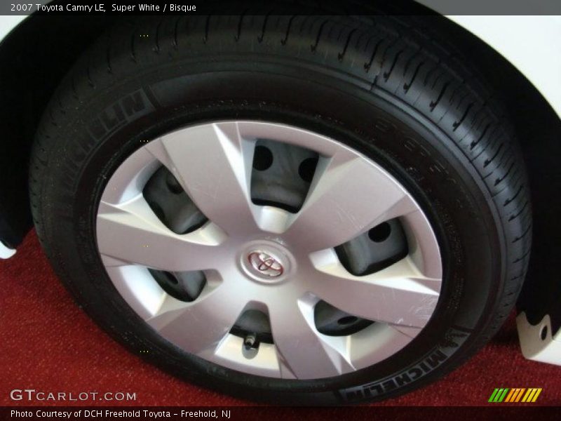 Super White / Bisque 2007 Toyota Camry LE