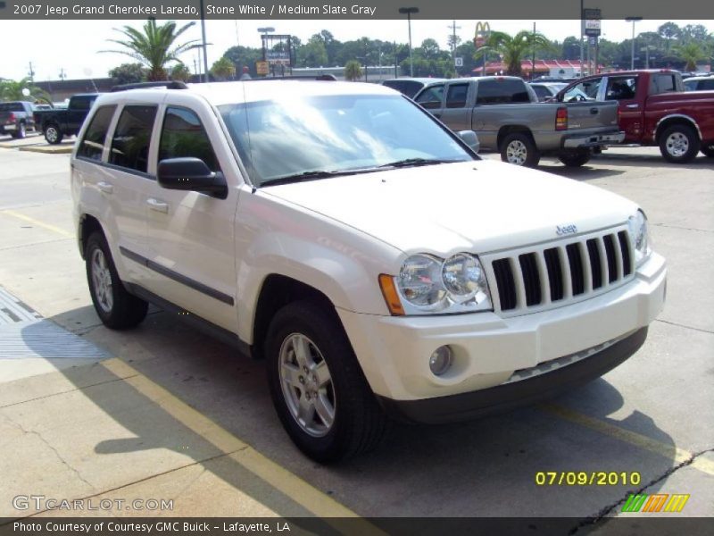 Stone White / Medium Slate Gray 2007 Jeep Grand Cherokee Laredo