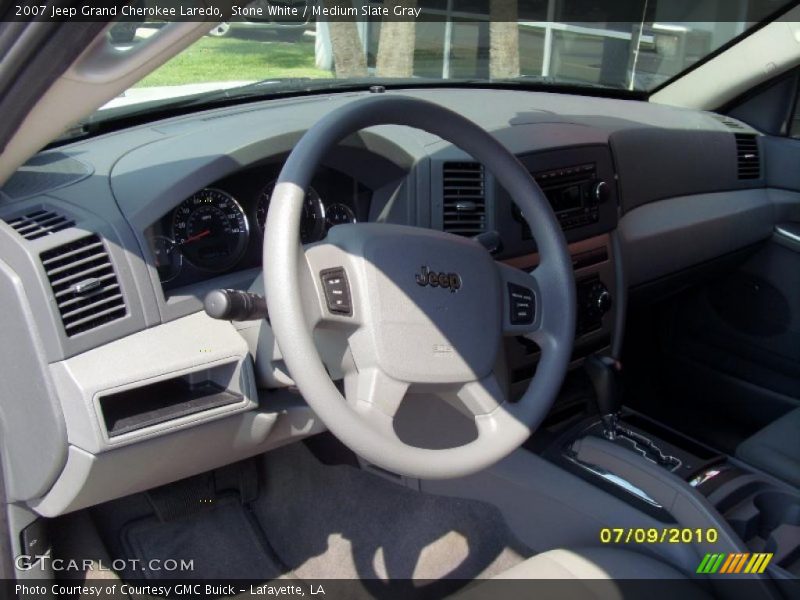 Stone White / Medium Slate Gray 2007 Jeep Grand Cherokee Laredo