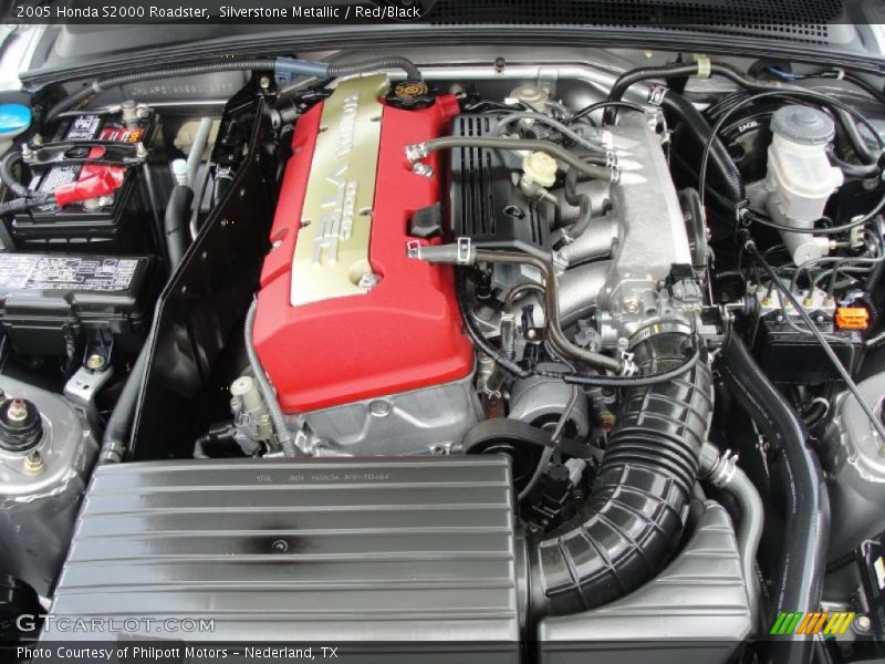 Silverstone Metallic / Red/Black 2005 Honda S2000 Roadster