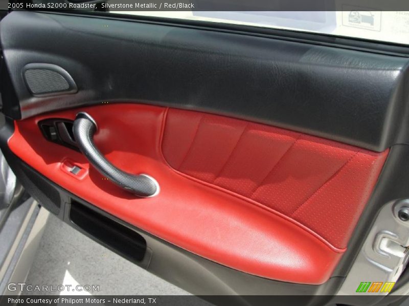 Silverstone Metallic / Red/Black 2005 Honda S2000 Roadster