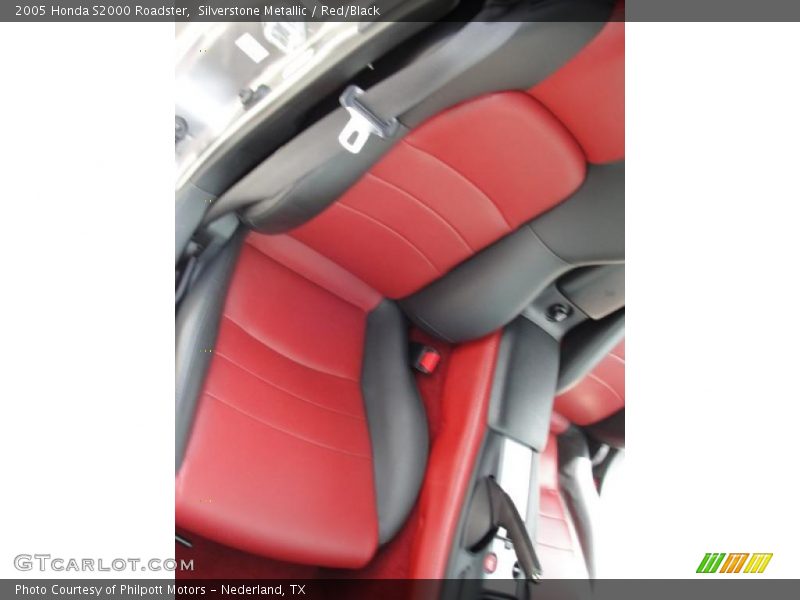 Silverstone Metallic / Red/Black 2005 Honda S2000 Roadster