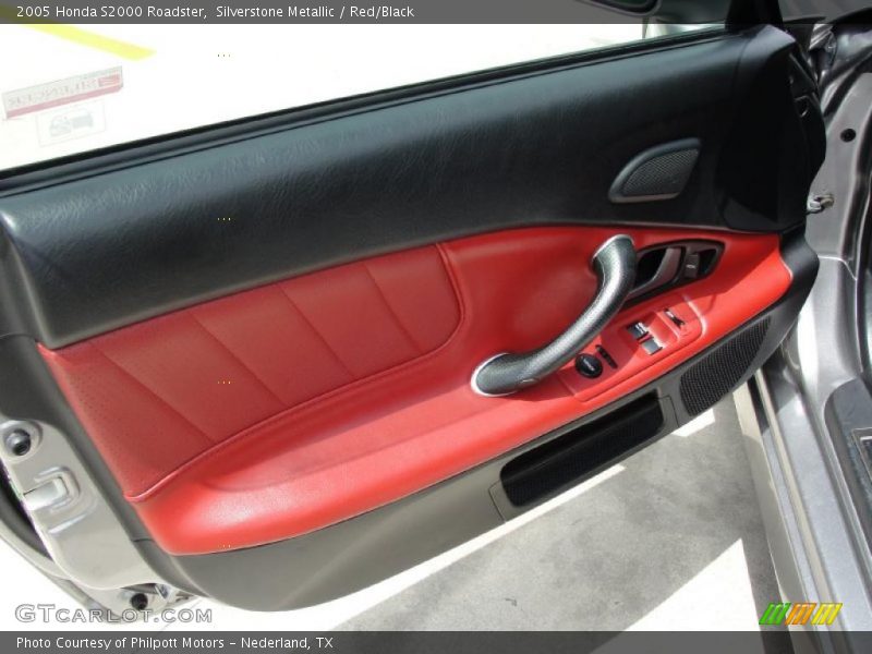 Silverstone Metallic / Red/Black 2005 Honda S2000 Roadster