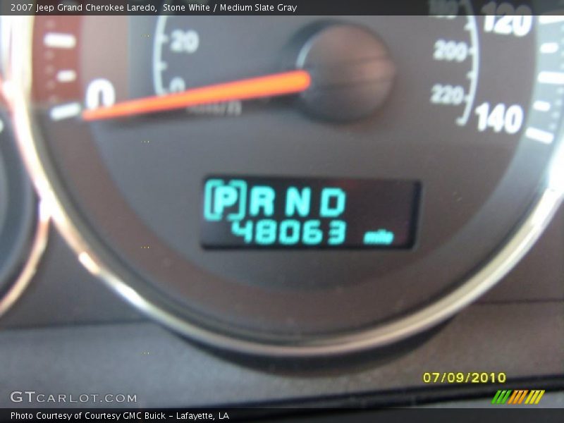 Stone White / Medium Slate Gray 2007 Jeep Grand Cherokee Laredo
