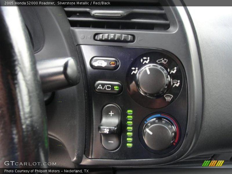 Silverstone Metallic / Red/Black 2005 Honda S2000 Roadster