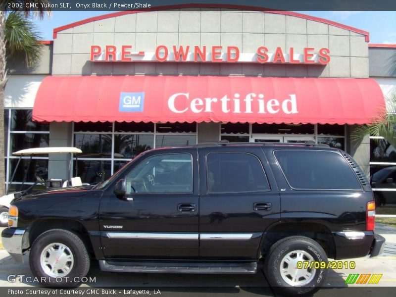Onyx Black / Pewter/Shale 2002 GMC Yukon SLT